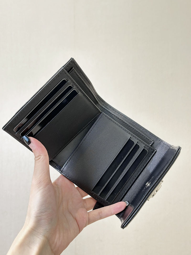 最高級シャネルスーパーコピー シャネル財布コピー スモールフラップウォレット 三つ折り 財布 人気色 黒 (ブラック) A80734 カーフスキン ゴールド金具 2411002 - 画像 (5)