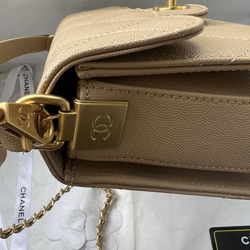 最高級シャネルスーパーコピー シャネルバッグコピー CHANEL ミニバッグ 2025 新作 レディース ベージュ 1212 キャビアスキン ゴールド金具 2411010 - 画像 (6)