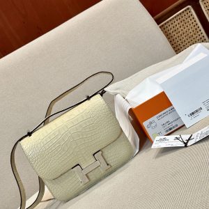コンスタンス3 ミニ ヴァニラ