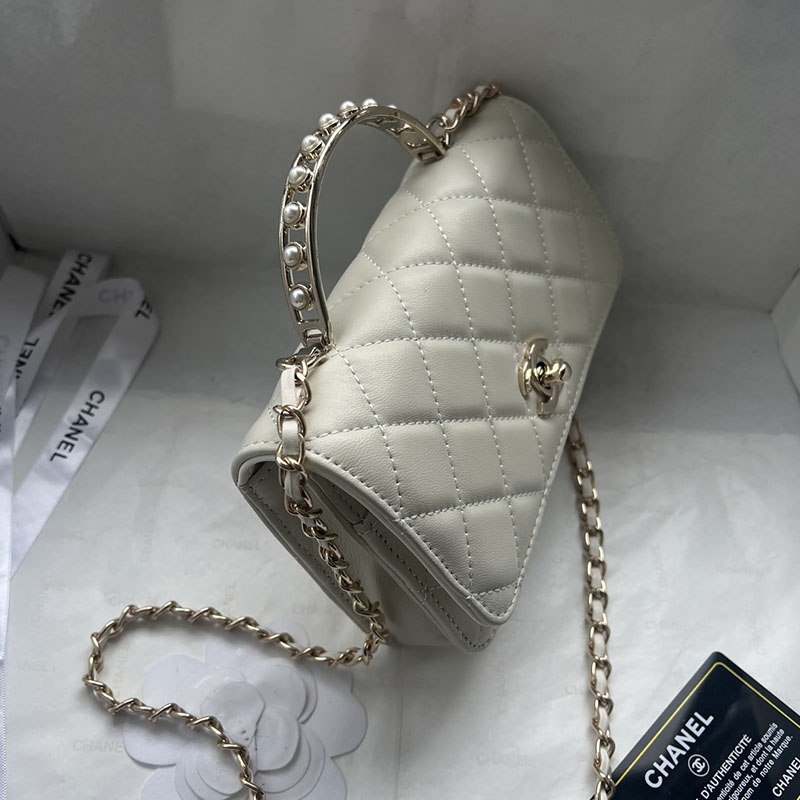 最高級シャネルスーパーコピー シャネルバッグコピー CHANEL バッグ 2025 新作 チェーンウォレット 白 (ホワイト) 1201 カーフスキン シャンパンゴールド金具 2411014 - 画像 (7)