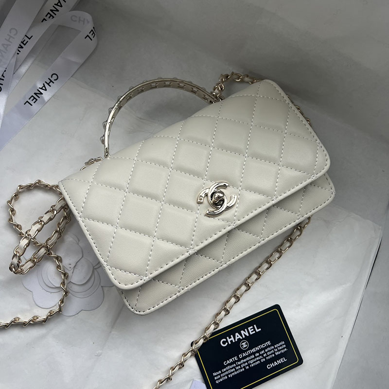 最高級シャネルスーパーコピー シャネルバッグコピー CHANEL バッグ 2025 新作 チェーンウォレット 白 (ホワイト) 1201 カーフスキン シャンパンゴールド金具 2411014 - 画像 (6)