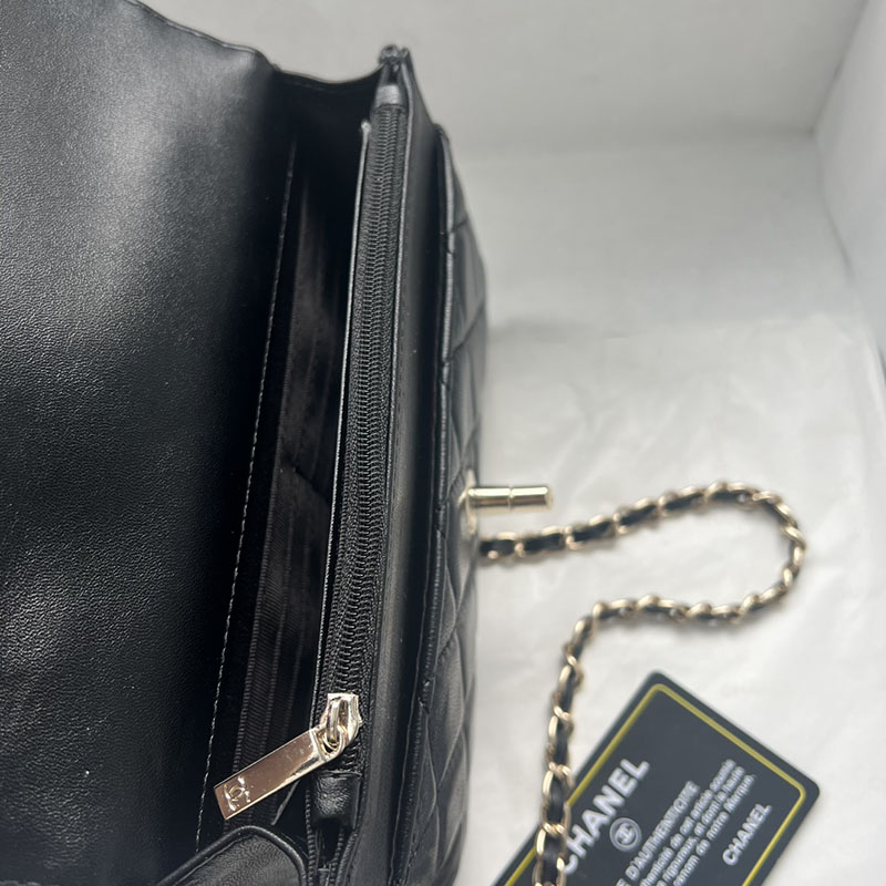 最高級シャネルスーパーコピー シャネルバッグコピー CHANEL バッグ 2025 新作 チェーンウォレット 黒 (ブラック) 1201 カーフスキン シャンパンゴールド金具 2411015 - 画像 (2)