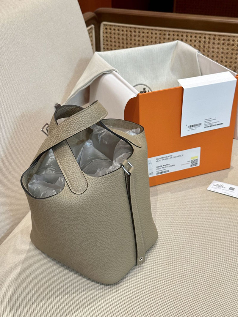 エルメス ハンドバッグ ピコタン pm 定価 ピコタンロック 18 PM ベージュマルファ トリヨンクレマンス ゴールド金具 2412041 - 画像 (9)