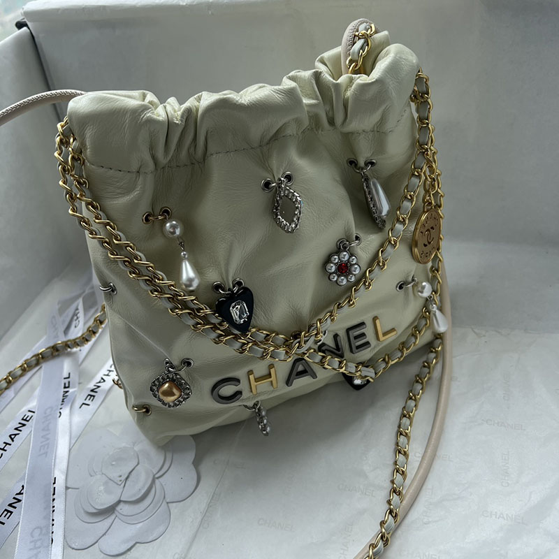 最高級シャネルスーパーコピー シャネルバッグコピー CHANEL 22 ハンドバッグ 新作 2024 白 (ホワイト) AS1206 カーフスキン ゴールド金具 2411081 - 画像 (9)