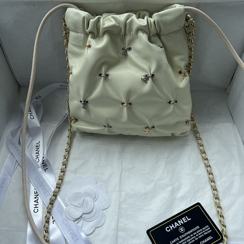 最高級シャネルスーパーコピー シャネルバッグコピー CHANEL 22 ハンドバッグ 新作 2024 白 (ホワイト) AS1206 カーフスキン ゴールド金具 2411081 - 画像 (5)