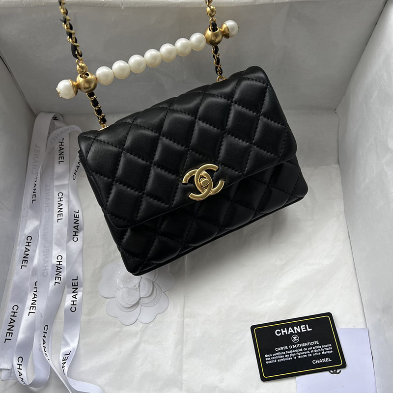 最高級シャネルスーパーコピー シャネルバッグコピー chanel パールチェーン バッグ 新作 2024 黒 (ブラック) AS359 カーフスキン ゴールド金具 2411084 - 画像 (9)