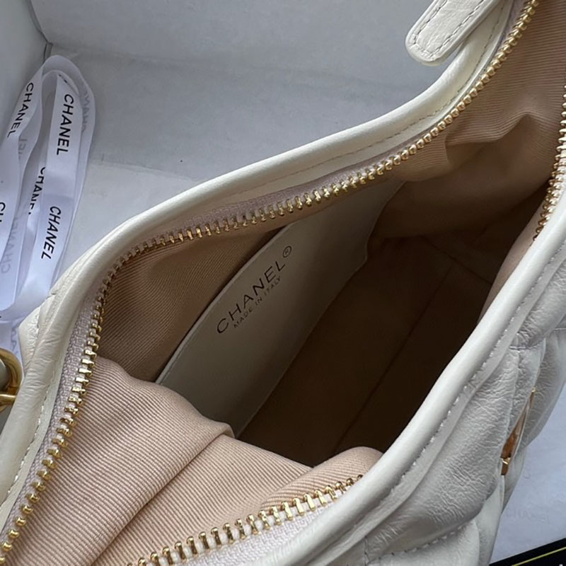 最高級シャネルスーパーコピー シャネルバッグコピー chanel ホーボー バッグ 新作 2024 白 (ホワイト) AS538 ラムスキン ゴールド金具 2411085 - 画像 (5)