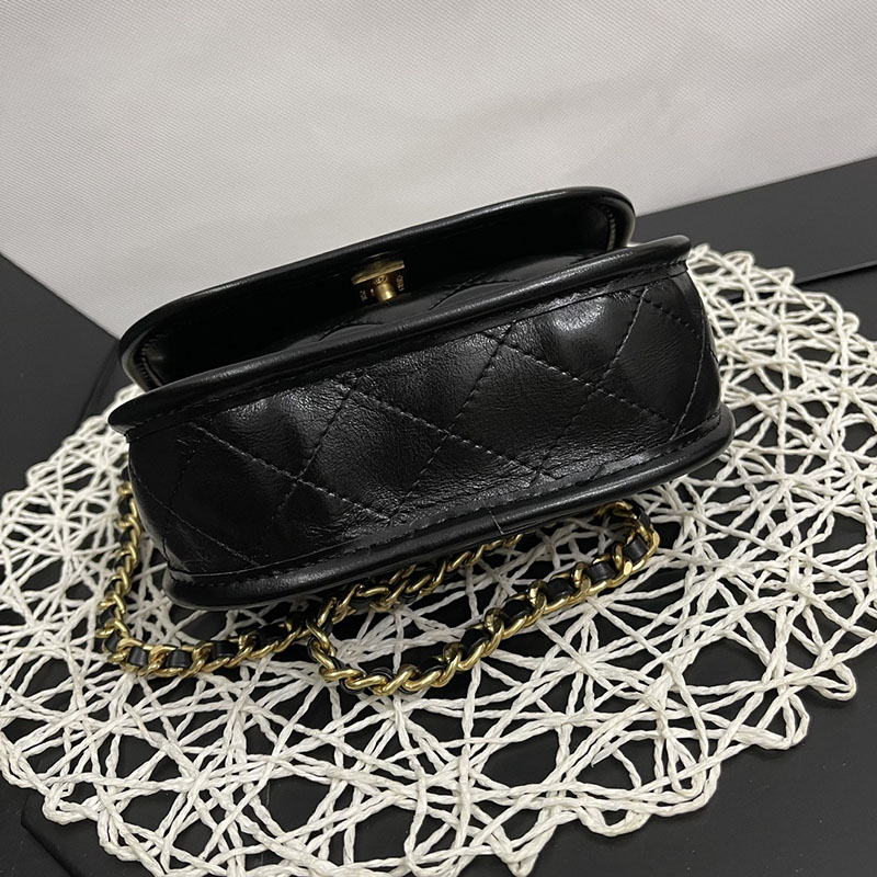 最高級シャネルスーパーコピー シャネルバッグコピー CHANEL チェーンショルダーバッグ サドルバッグ 黒 (ブラック) AS515 カーフスキン ゴールド金具 2411142 - 画像 (5)