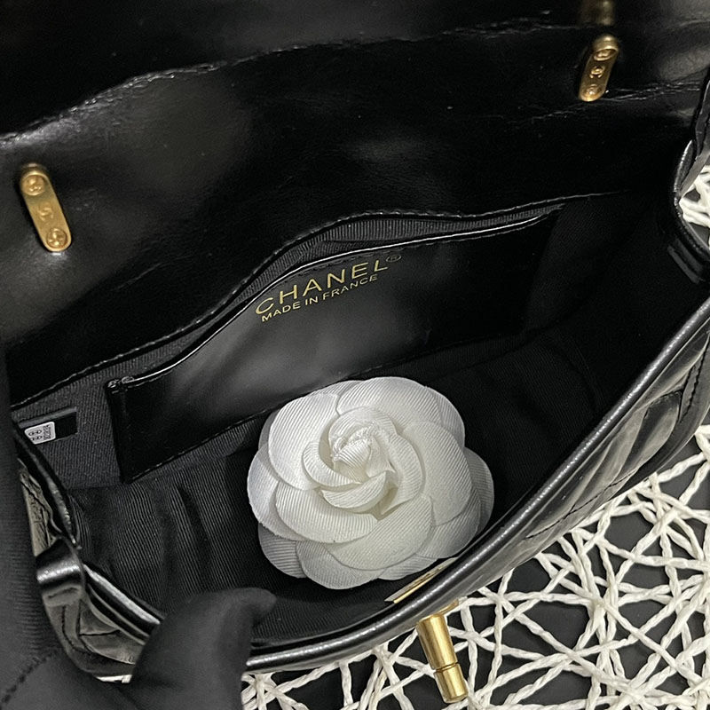 最高級シャネルスーパーコピー シャネルバッグコピー CHANEL チェーンショルダーバッグ サドルバッグ 黒 (ブラック) AS515 カーフスキン ゴールド金具 2411142 - 画像 (2)