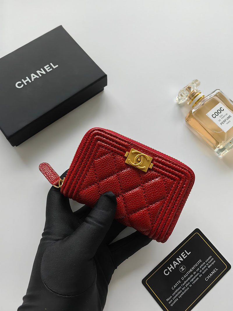 シャネル 財布 2025 新作 CHANEL ミニ財布 小銭入れ・コインケース ボーイシャネル ボルドー A80602 キャビアスキン ゴールド金具 - 画像 (3)