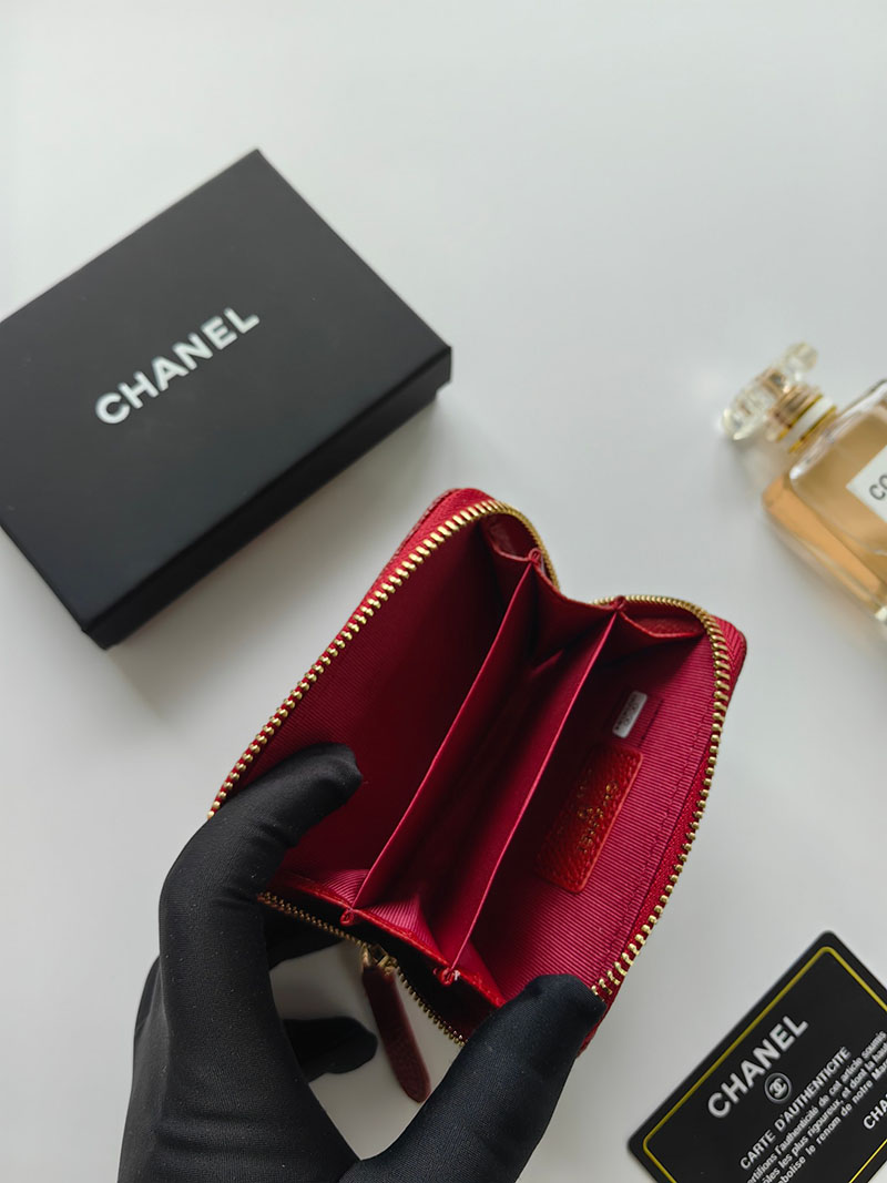 シャネル 財布 2025 新作 CHANEL ミニ財布 小銭入れ・コインケース ボーイシャネル ボルドー A80602 キャビアスキン ゴールド金具 - 画像 (2)