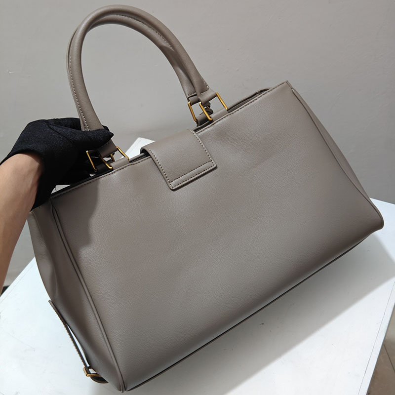 N品 セリーヌ バッグ 人気 ランキング ミディアム アポリーヌ バッグ CELINE セリーヌ アウトレット どれくらい安い 114963FK6.18BS ブラウンセピア ゴールド金具 - 画像 (8)