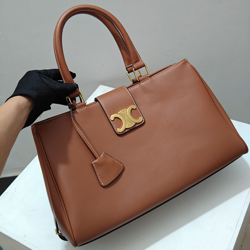 N品 セリーヌ バッグ 人気 ランキング ミディアム アポリーヌ バッグ CELINE セリーヌ アウトレット どれくらい安い 114963FK6.04LU タン ゴールド金具 - 画像 (9)