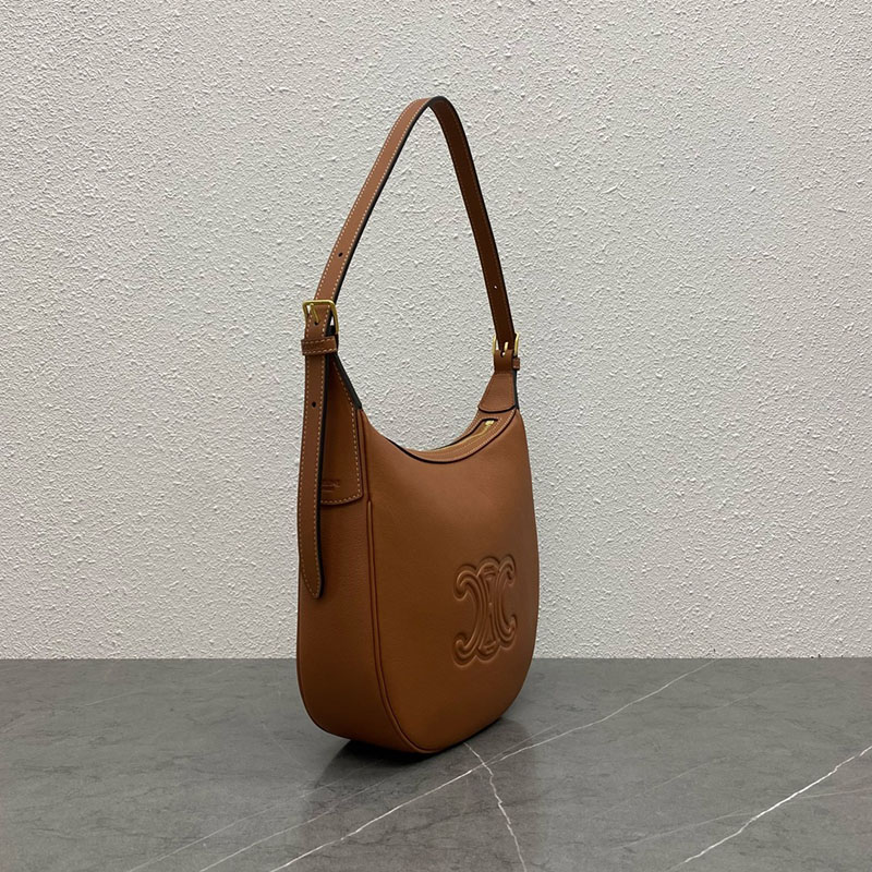 N品 セリーヌ バッグ 人気 ランキング CELINE ホーボーバッグ スモール エロイズ キュイル トリオンフ バッグ 117253FLH.04LU タン ゴールド金具 - 画像 (4)