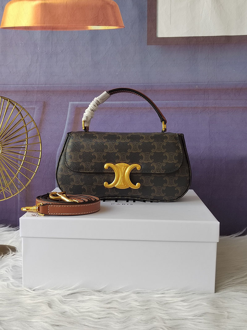 セリーヌ アウトレット店舗 ティーン CELINE ローラ