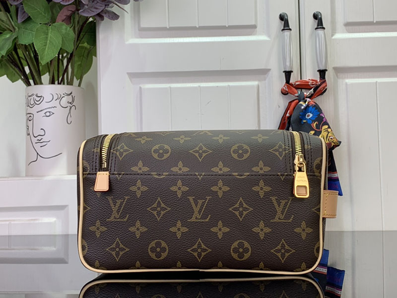 ルイヴィトン トラベルポーチ 人気 トイレタリー・バッグ ブラウン M11510 モノグラム・キャンバス ゴールド金具 - 画像 (8)