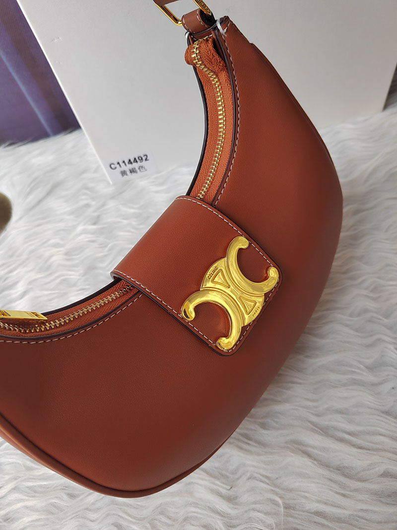 N品 セリーヌ バッグ 人気 ランキング CELINE ミディアム AVA(アヴァ) トリオンフ バッグ 114493DGQ.04LU タン ゴールド金具 - 画像 (5)
