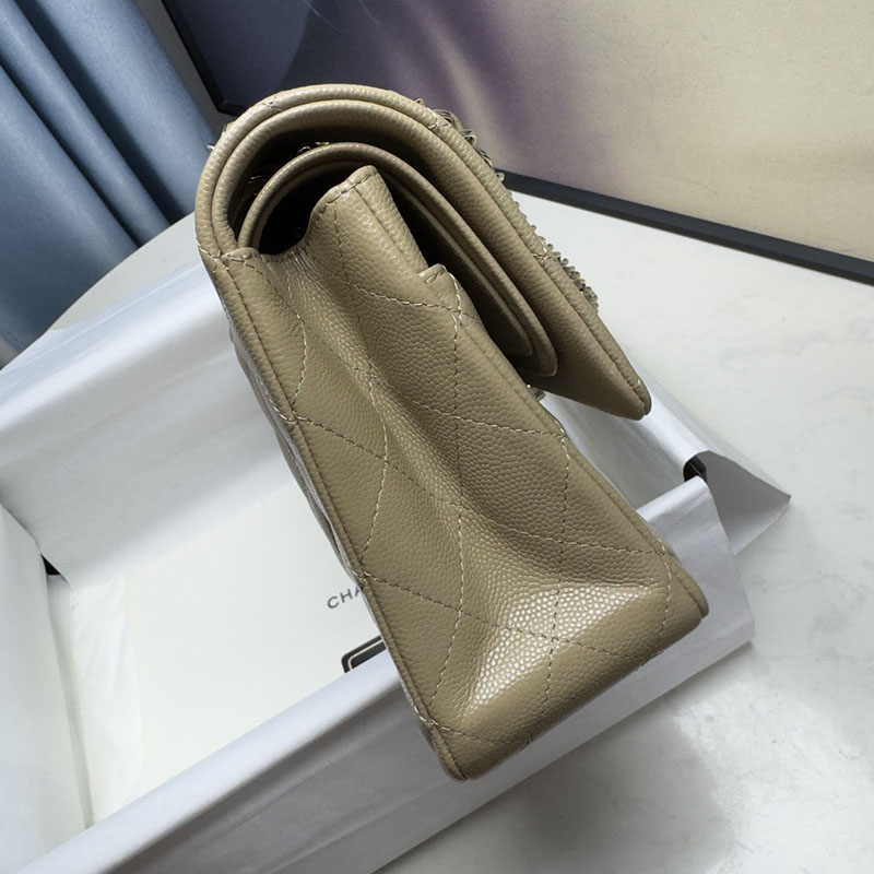 最高級シャネルスーパーコピー シャネルバッグコピー クラシックハンドバッグ マトラッセ25 定価 ベージュ A01112 キャビアスキン シャンパンゴールド金具 2410866 - 画像 (6)