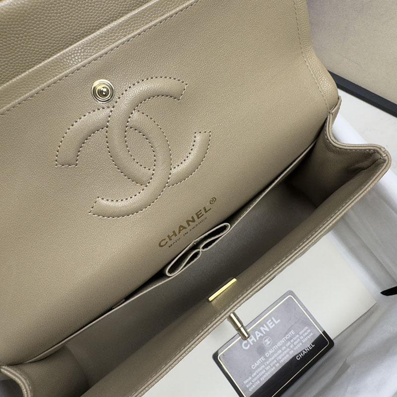 最高級シャネルスーパーコピー シャネルバッグコピー クラシックハンドバッグ マトラッセ25 定価 ベージュ A01112 キャビアスキン シャンパンゴールド金具 2410866 - 画像 (3)