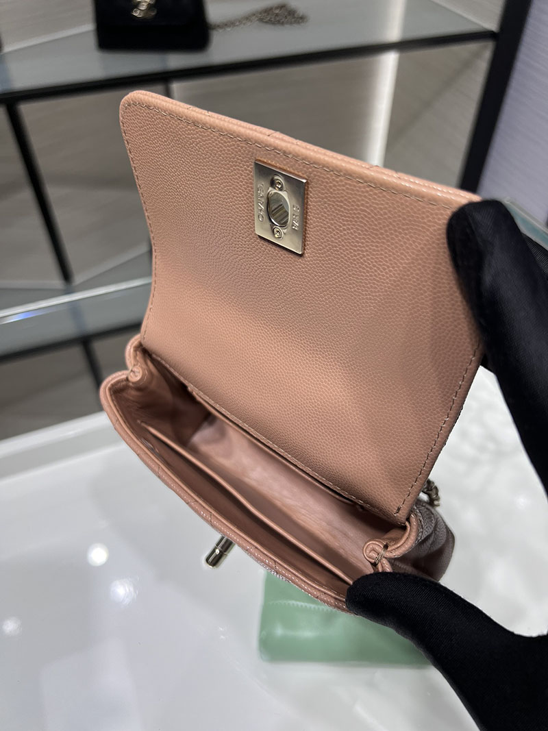 最高級シャネルスーパーコピー シャネルバッグコピー トップハンドル ミニ フラップ バッグ 定価 サーモンピンク AY0720 キャビアスキン ゴールド金具 2410872 - 画像 (3)