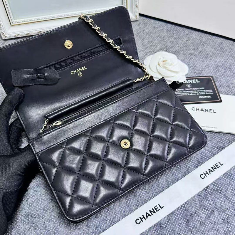 最高級シャネルスーパーコピー シャネルバッグコピー ボーイシャネル20 スモール バッグ 定価 黒 (ブラック) A67085 ラムスキン ゴールド金具 2410894 - 画像 (3)