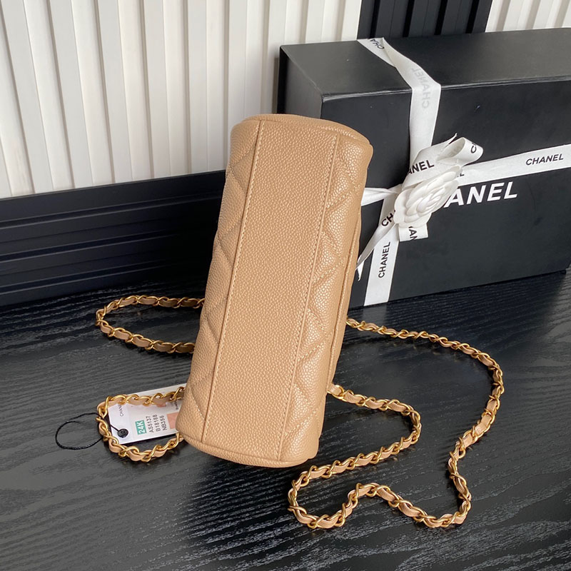 最高級シャネルスーパーコピー シャネルバッグコピー スモール ボーリング バッグ ボーリングバッグ 新作 ベージュ AS5137 キャビアスキン ゴールド金具 2410902 - 画像 (5)