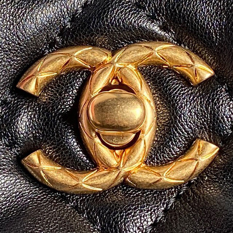 最高級シャネルスーパーコピー シャネルバッグコピー chanel 24Aディナーバッグhoboフリンジチェーン 黒 (ブラック) AS4966 カーフスキン ゴールド金具 2410903 - 画像 (7)