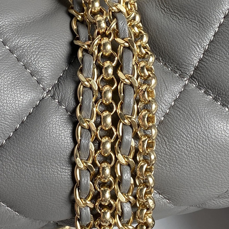 最高級シャネルスーパーコピー シャネルバッグコピー chanel 24Aディナーバッグhoboフリンジチェーン グレー AS4966 カーフスキン ゴールド金具 2410906 - 画像 (6)