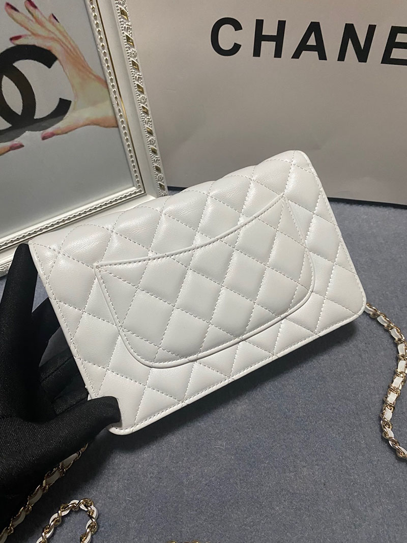 最高級シャネルスーパーコピー シャネルバッグコピー シャネル チェーンウォレット 定価 使い勝手 白 (ホワイト) AP3479 カーフスキン ゴールド金具 2410911 - 画像 (8)