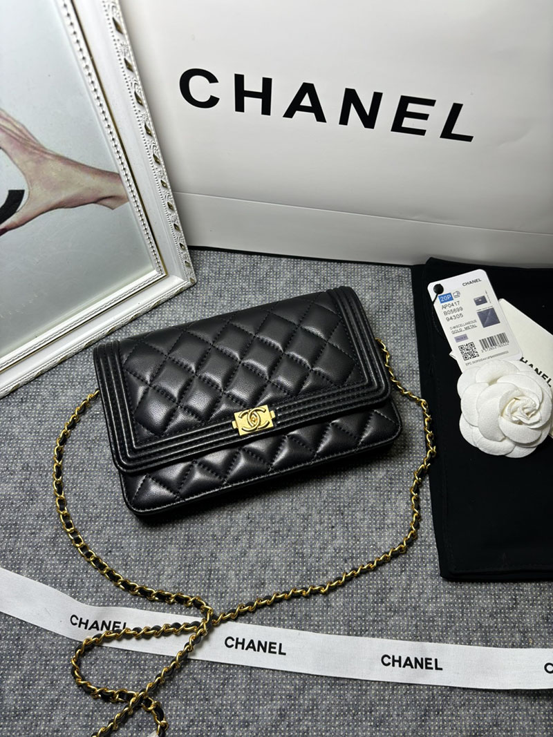 最高級シャネルスーパーコピー シャネルバッグコピー シャネル チェーンウォレット 定価 ボーイシャネル 黒 (ブラック) A48654 カーフスキン ゴールド金具 2410923 - 画像 (7)