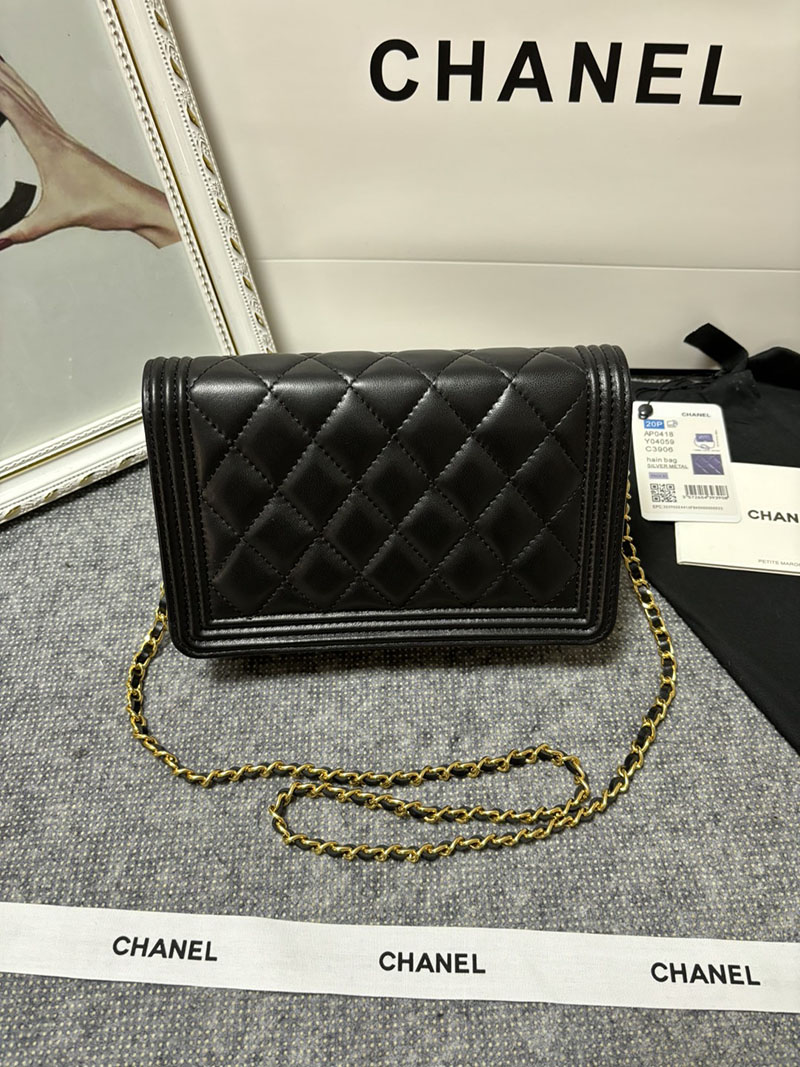 最高級シャネルスーパーコピー シャネルバッグコピー シャネル チェーンウォレット 定価 ボーイシャネル 黒 (ブラック) AP1117 カーフスキン ゴールド金具 2410928 - 画像 (7)