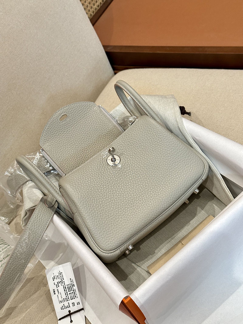 エルメス リンディ 人気色 リンディミニ 定価 ミニリンディ ベトン トリヨンクレマンス シルバー金具 2412051 - 画像 (9)