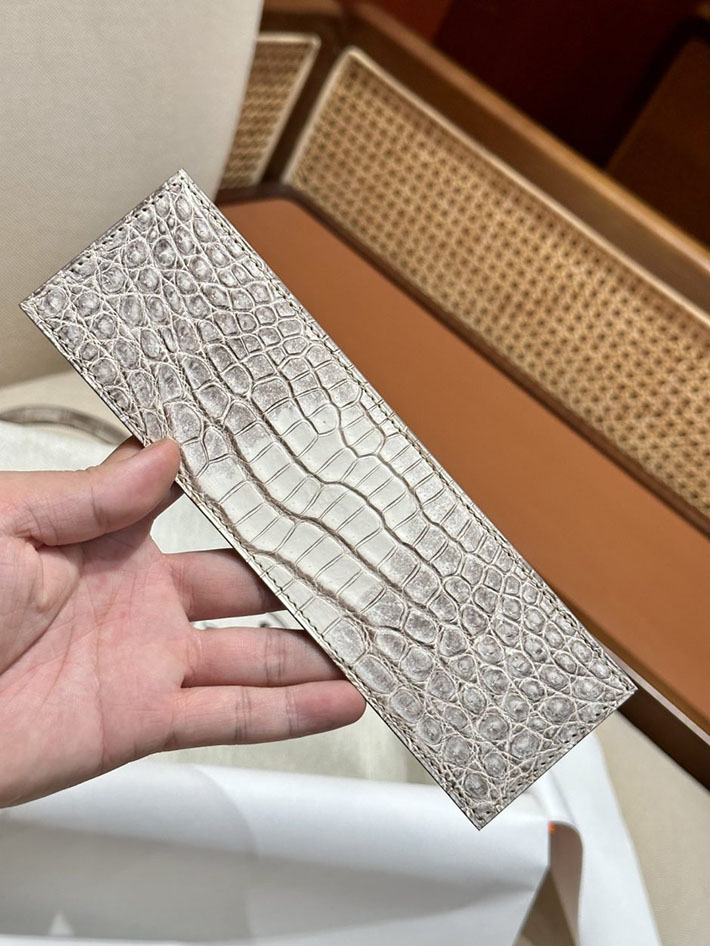 エルメスケリーバッグ ケリーダンス 定価 ケリーダンス2 ヒマラヤ クロコダイル ニロティカスマット ゴールド金具 2412117 - 画像 (9)