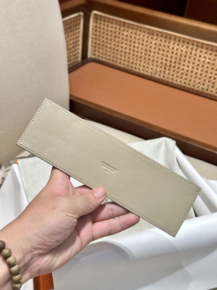 エルメスケリーバッグ ケリーダンス 定価 ケリーダンス2 ヒマラヤ クロコダイル ニロティカスマット ゴールド金具 2412117 - 画像 (10)