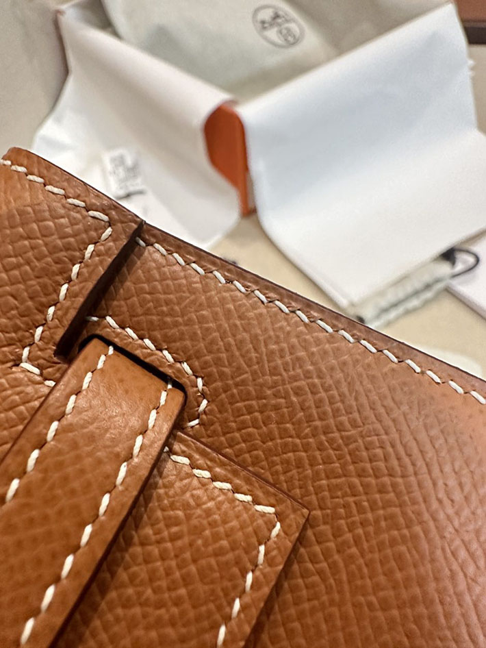 エルメスケリーバッグ ケリー25 定価 ケリー25 外縫い ゴールド ヴォーエプソン ゴールド金具 2412126 - 画像 (9)