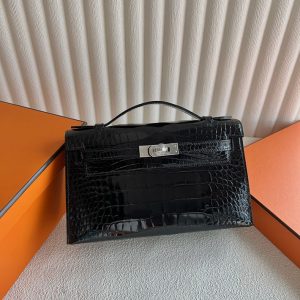ポシェットケリー 黒 ブラック