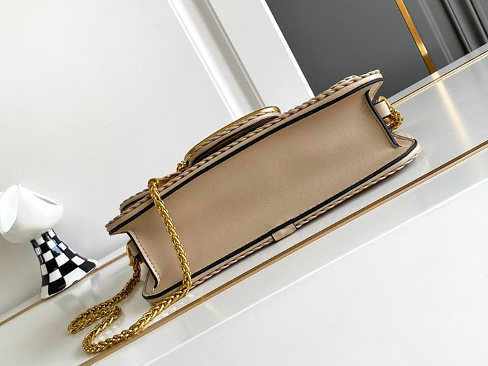 N品 ヴァレンティノ バッグ 人気 VALENTINO ショルダーバッグ レディース 斜めがけ 軽い ブランド 2412215 ダヴグレー ゴールド金具 - 画像 (6)