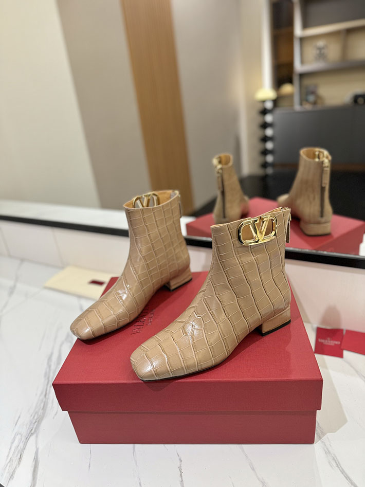 最高級ヴァレンティノスーパーコピー靴 ヴァレンティノブーツコピー VALENTINO ミドルブーツ レディース 歩きやすい 2412307 ブラウン - 画像 (9)