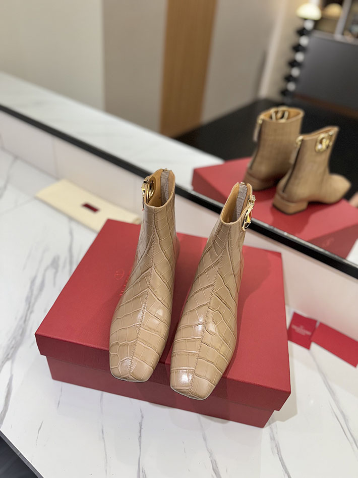 最高級ヴァレンティノスーパーコピー靴 ヴァレンティノブーツコピー VALENTINO ミドルブーツ レディース 歩きやすい 2412307 ブラウン - 画像 (8)