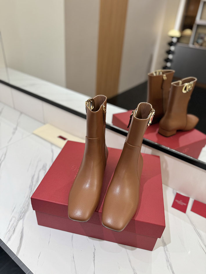 最高級ヴァレンティノスーパーコピー靴 ヴァレンティノブーツコピー VALENTINO ミドルブーツ レディース 歩きやすい 2412309 ブラウン - 画像 (8)