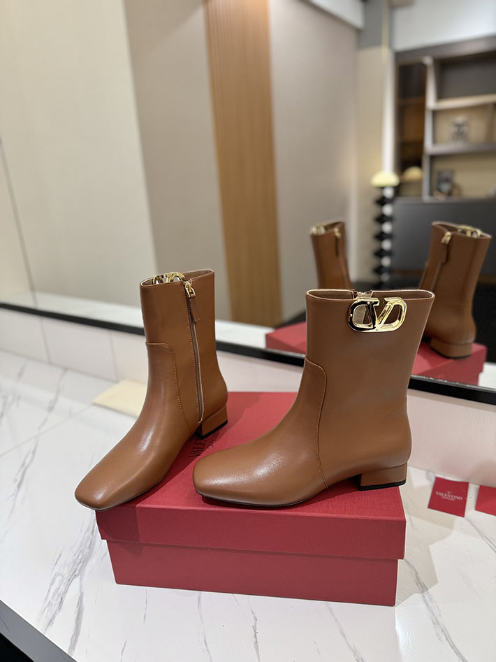 最高級ヴァレンティノスーパーコピー靴 ヴァレンティノブーツコピー VALENTINO ミドルブーツ レディース 歩きやすい 2412309 ブラウン - 画像 (5)