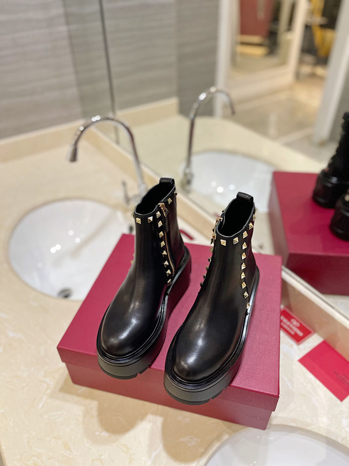 最高級ヴァレンティノスーパーコピー靴 ヴァレンティノブーツコピー VALENTINO サイドゴアブーツ レディース 歩きやすい 2412422 ブラック - 画像 (8)