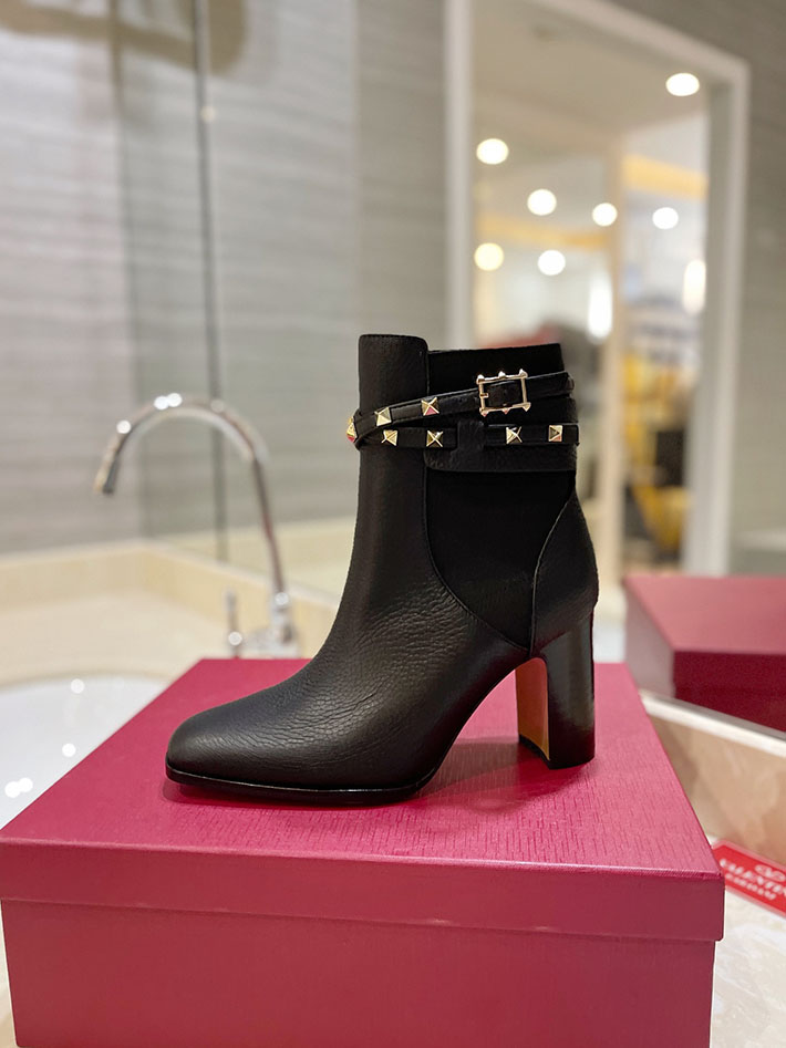 最高級ヴァレンティノスーパーコピー靴 ヴァレンティノブーツコピー VALENTINO エンジニアブーツ レディース ブランド 2412424 ブラック - 画像 (7)