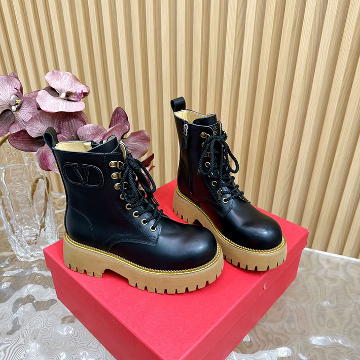 最高級ヴァレンティノスーパーコピー靴 ヴァレンティノブーツコピー VALENTINO レースアップブーツ 歩きやすい 2412429 ブラック - 画像 (8)