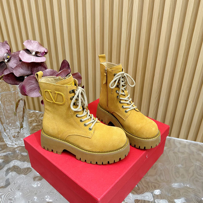 最高級ヴァレンティノスーパーコピー靴 ヴァレンティノブーツコピー VALENTINO 編み上げブーツ レディース 歩きやすい 2412430 ベージュ - 画像 (8)