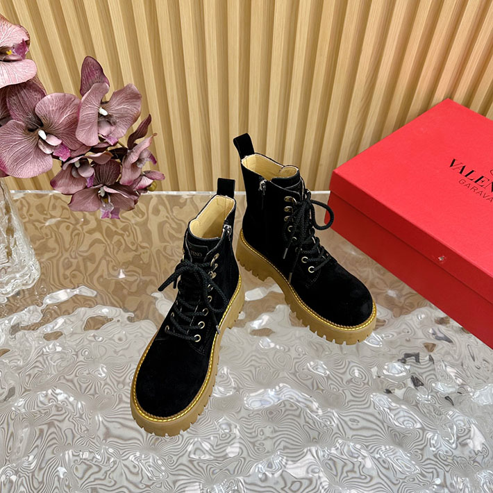 最高級ヴァレンティノスーパーコピー靴 ヴァレンティノブーツコピー VALENTINO 編み上げブーツ レディース 歩きやすい 2412431 ブラック - 画像 (5)