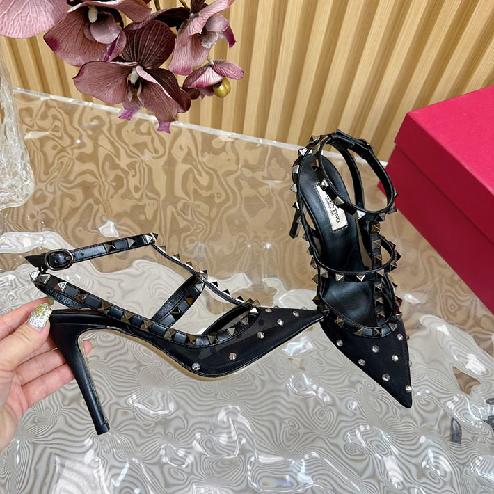 最高級ヴァレンティノスーパーコピー靴 ヴァレンティノサンダルコピー VALENTINO レディース サンダル 人気ブランド 2412433 ブラック - 画像 (4)