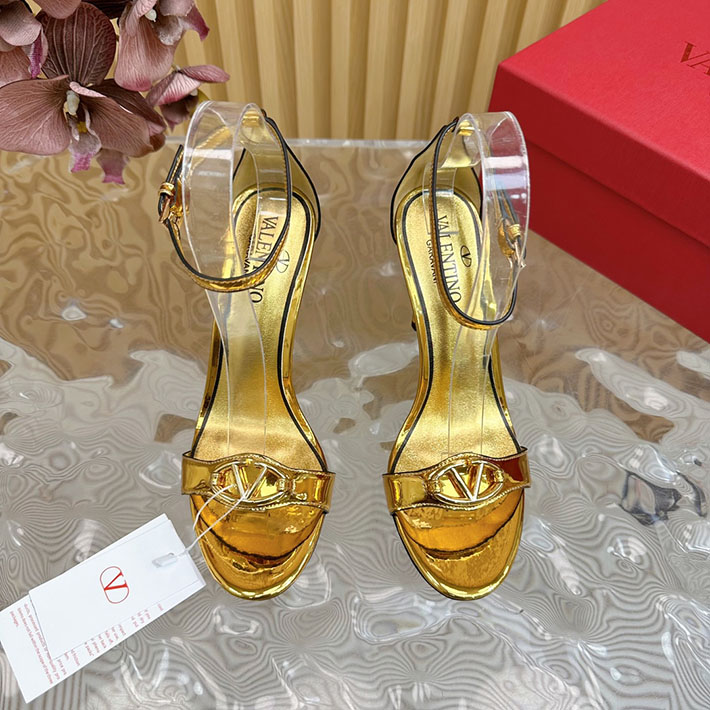 最高級ヴァレンティノスーパーコピー靴 ヴァレンティノサンダルコピー VALENTINO ローヒール レディース サンダル 2412437 ゴールド - 画像 (6)