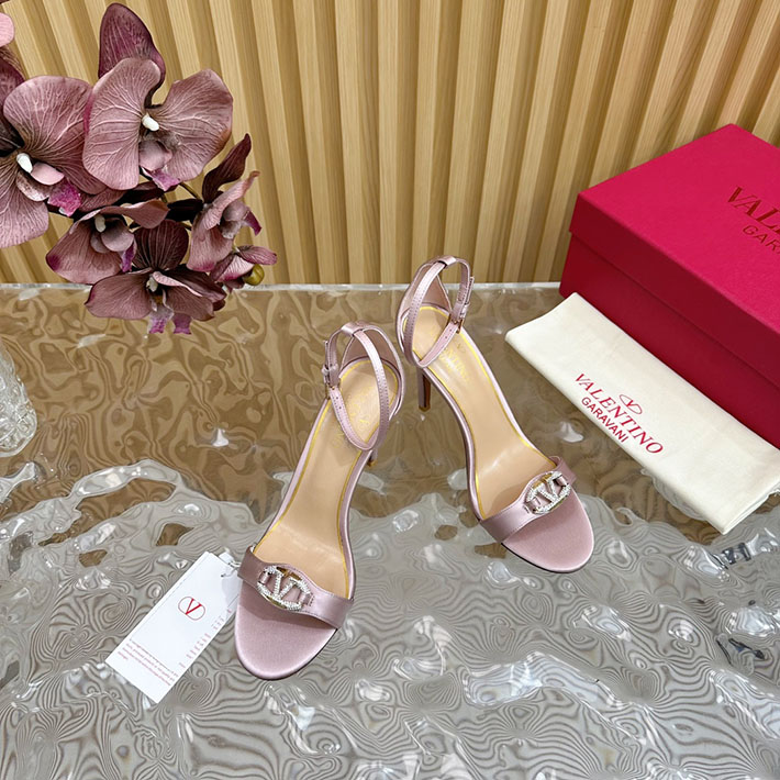 最高級ヴァレンティノスーパーコピー靴 ヴァレンティノサンダルコピー VALENTINO ローヒール レディース サンダル 2412440 ピンク - 画像 (4)