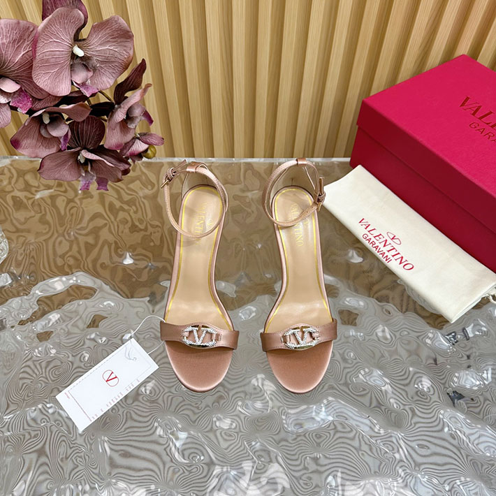 最高級ヴァレンティノスーパーコピー靴 ヴァレンティノサンダルコピー VALENTINO ローヒール レディース サンダル 2412442 ピンク - 画像 (6)